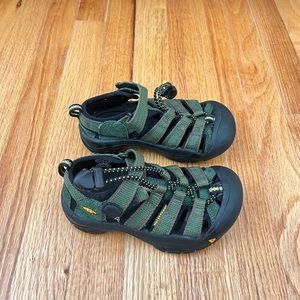 Keen Newport H2 Hybrid Sandals - Size Little Kids 10 (Toddler) - Camo Green